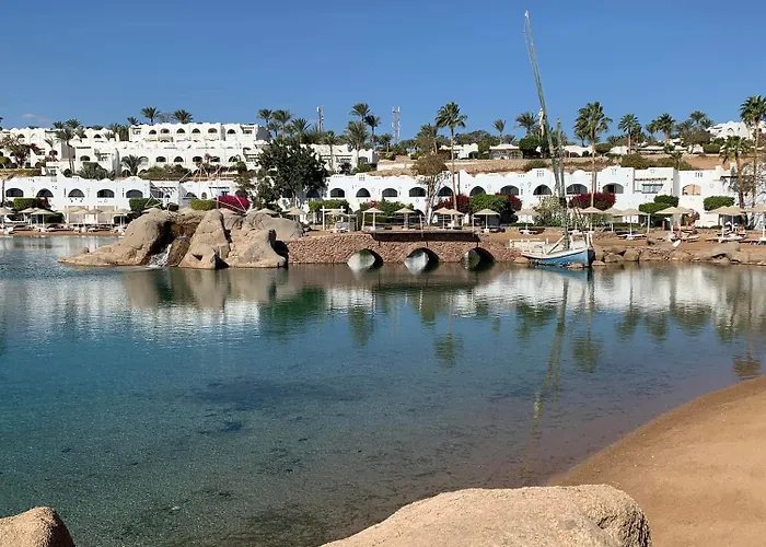 Üdülőközpont Domina Coral Bay Sultan Vista Mare Sarm es-Sejk
